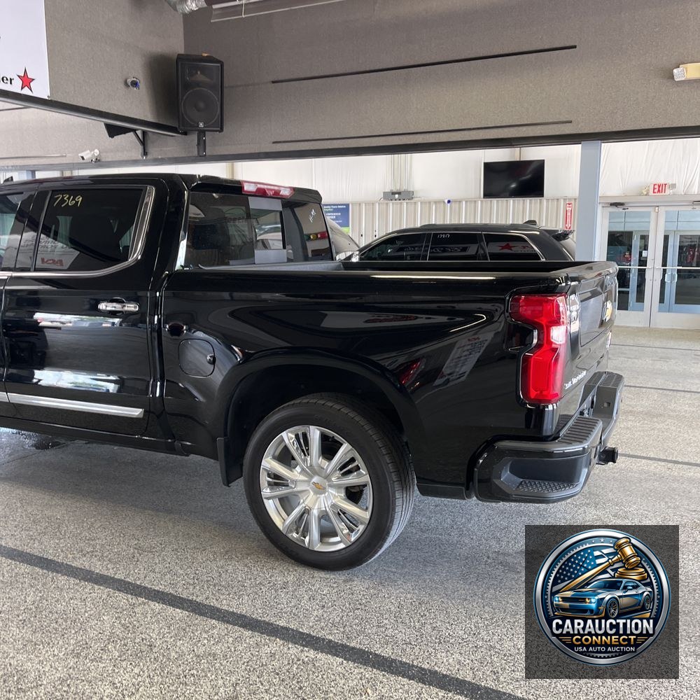 2023 Chevrolet Silverado 1500 High Country