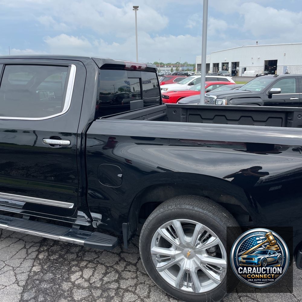 2023 Chevrolet Silverado 1500 High Country