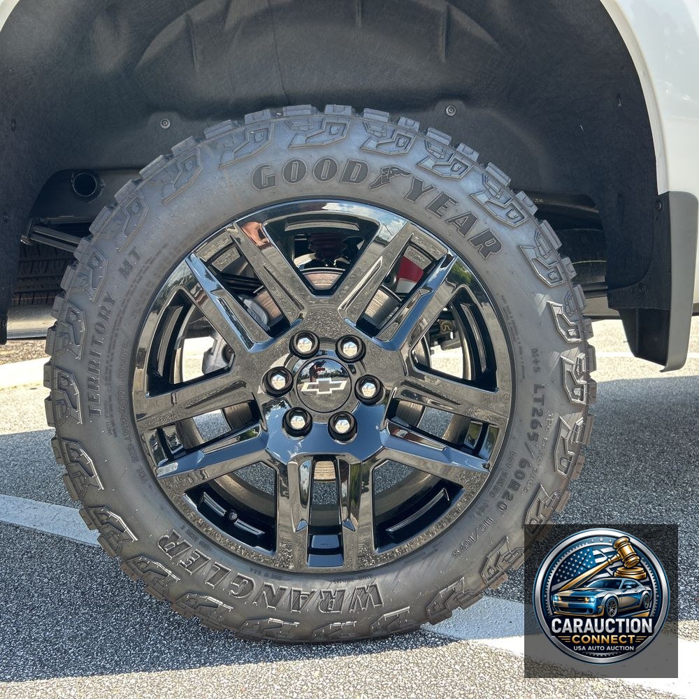 2025 Chevrolet Silverado 1500 LT Trail Boss