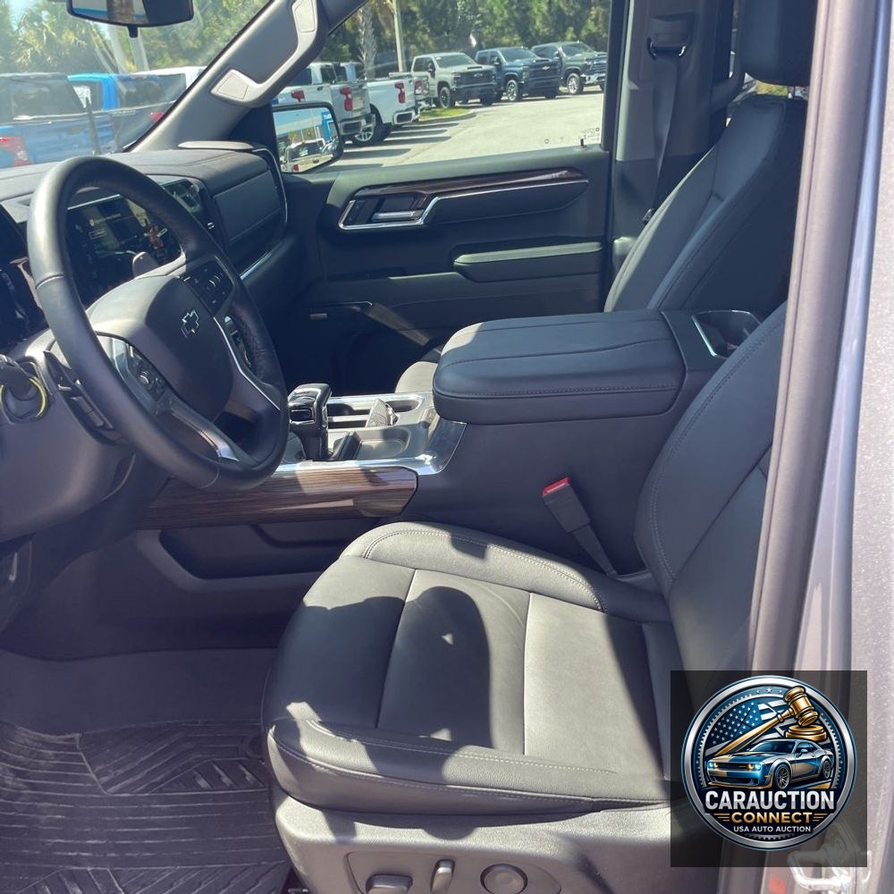 2025 Chevrolet Silverado 1500 LT Trail Boss