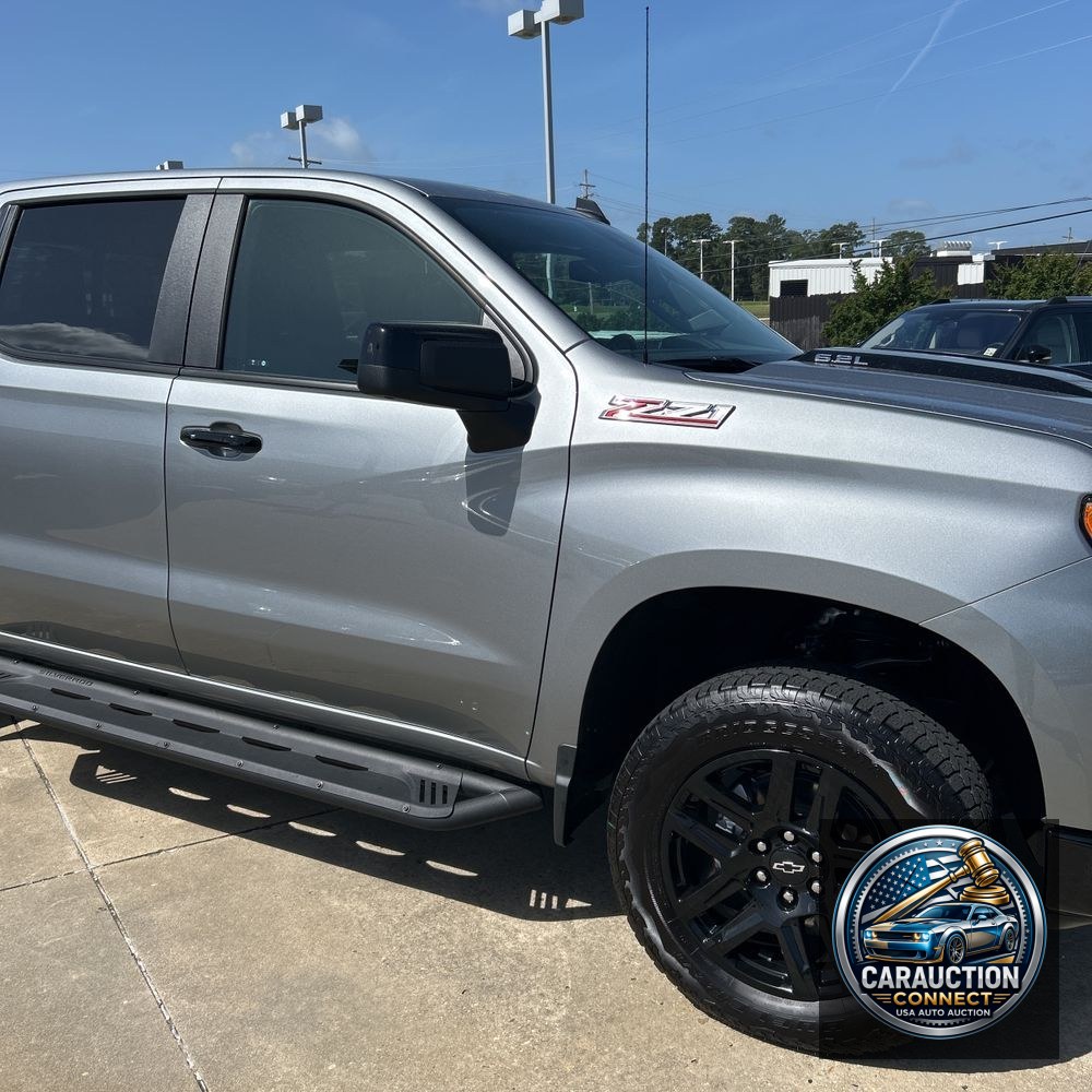 2025 Chevrolet Silverado 1500 LT Trail Boss
