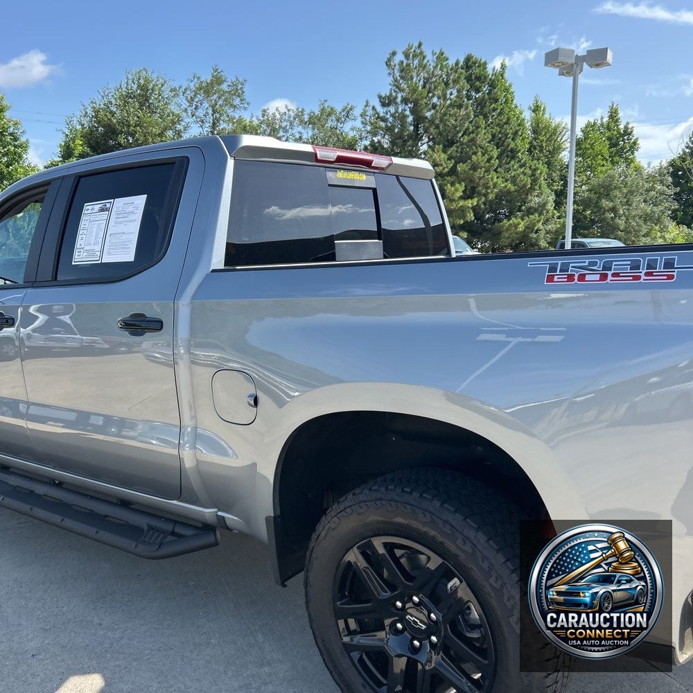 2025 Chevrolet Silverado 1500 LT Trail Boss