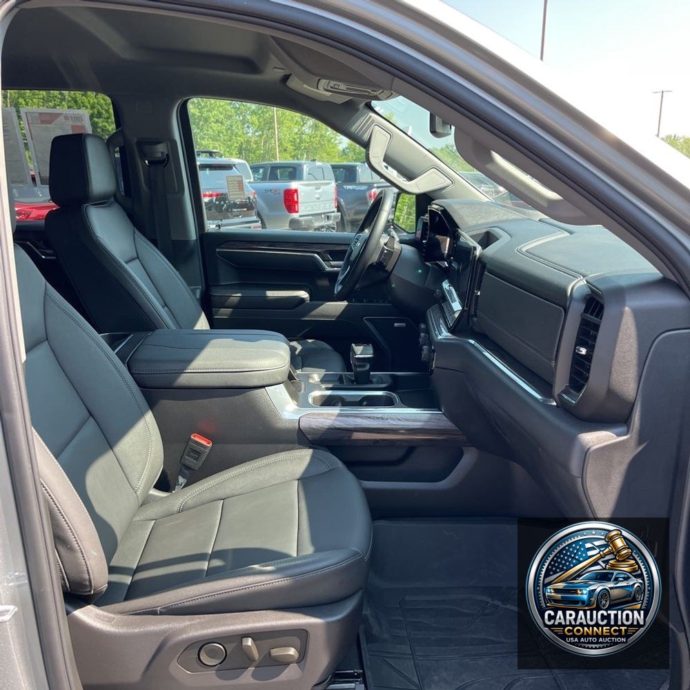 2025 Chevrolet Silverado 1500 LTZ