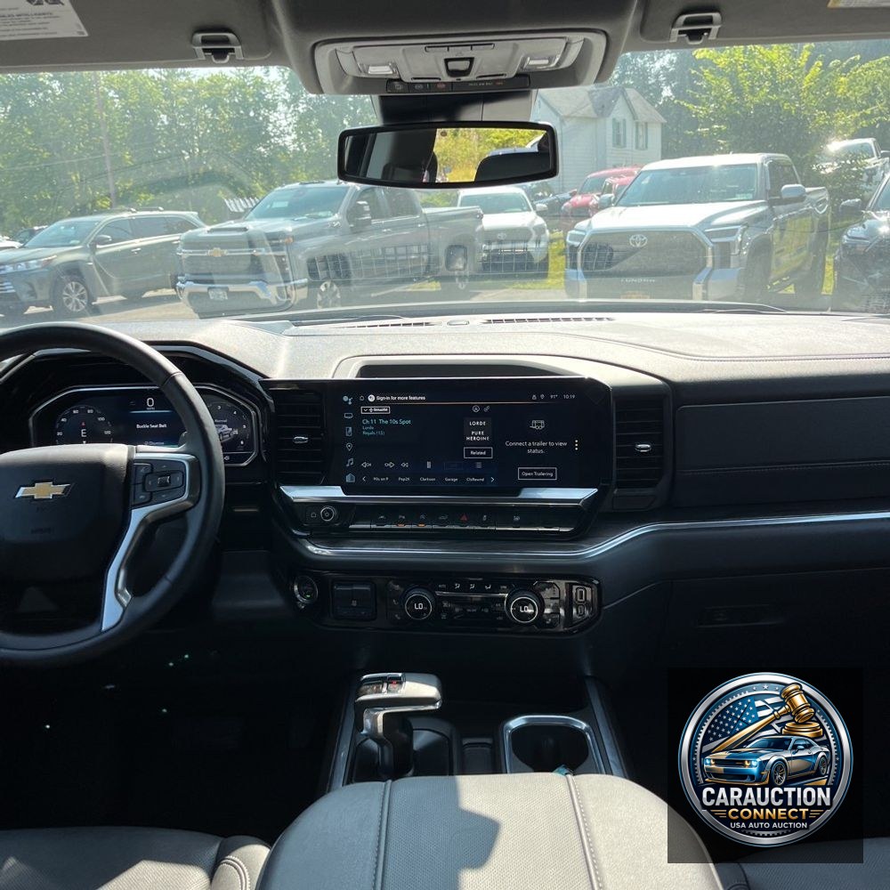 2025 Chevrolet Silverado 1500 LTZ