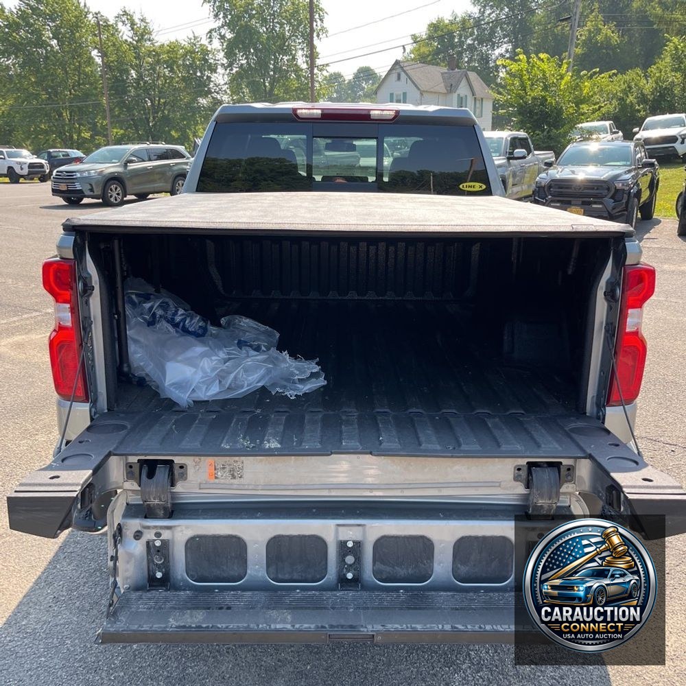 2025 Chevrolet Silverado 1500 LTZ