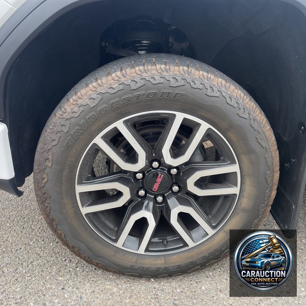 2022 GMC Sierra 1500 LTD AT4