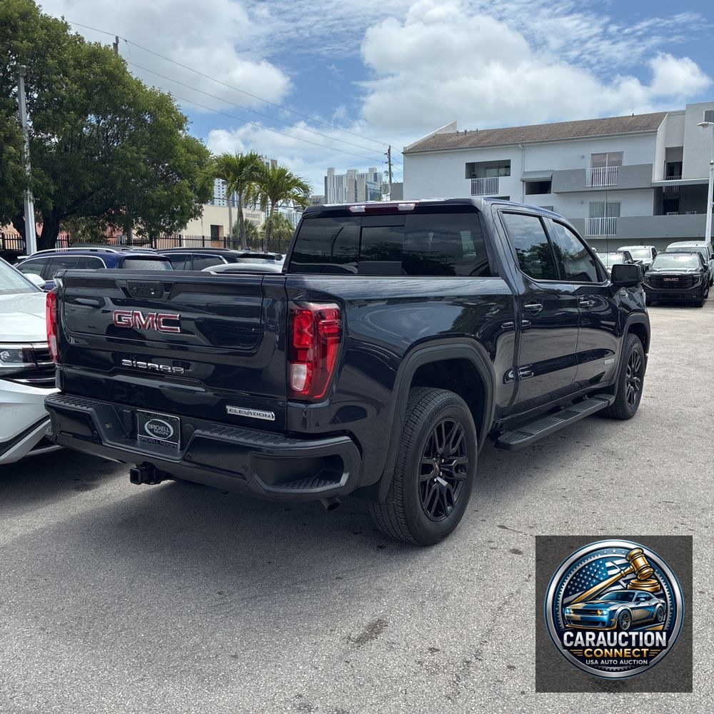 2023 GMC Sierra 1500 Elevation