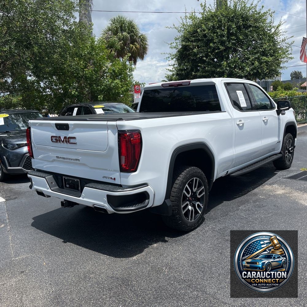 2022 GMC Sierra 1500 AT4