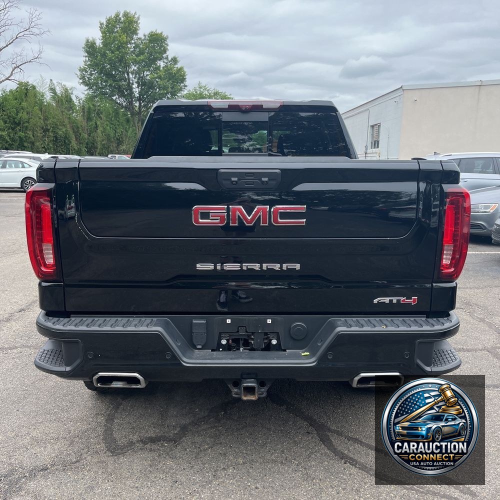 2022 GMC Sierra 1500 AT4