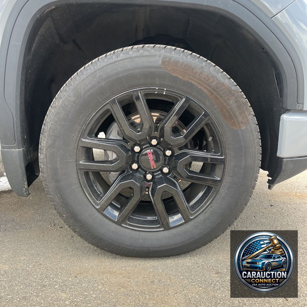 2024 GMC Sierra 1500 Elevation Standard