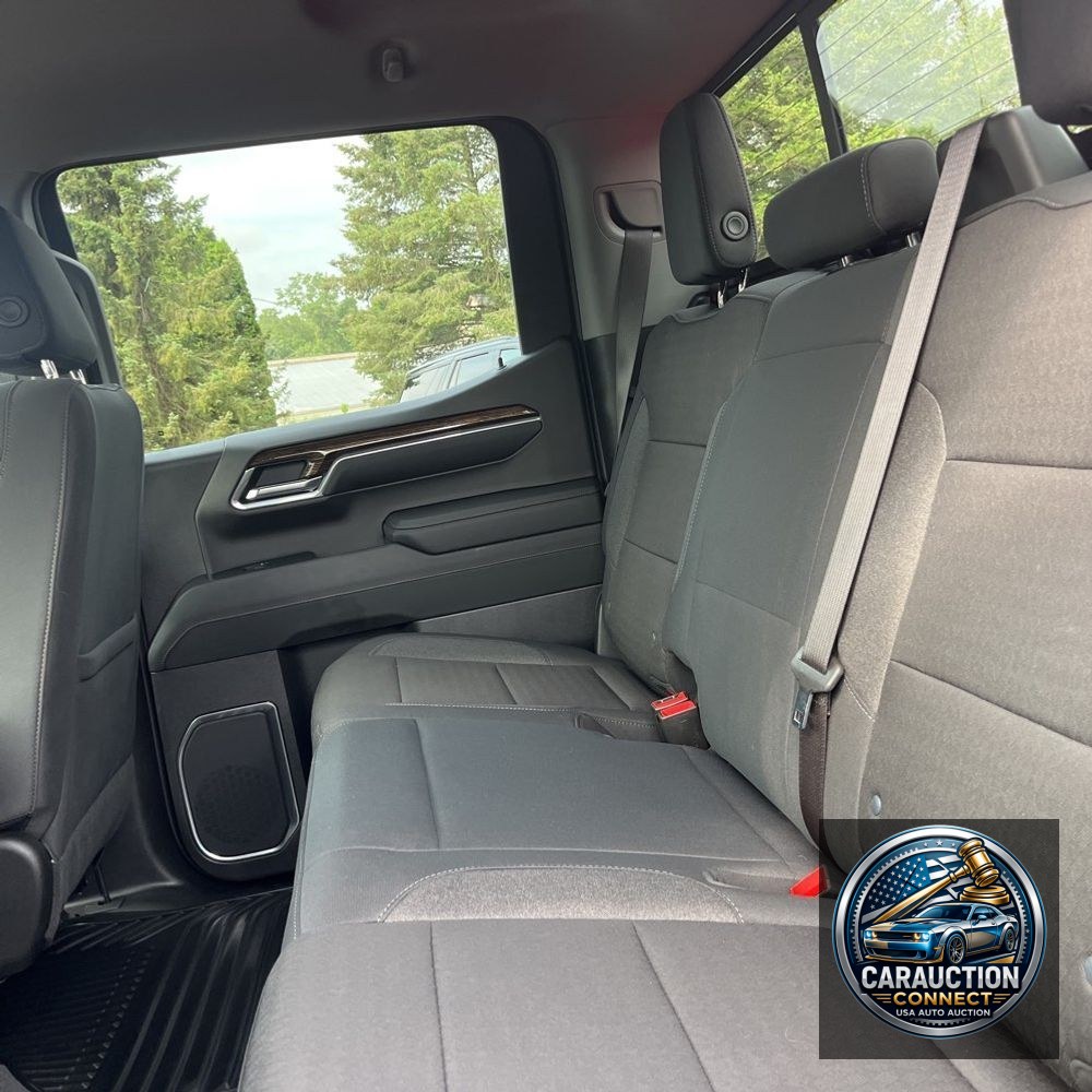 2023 GMC Sierra 1500 SLE