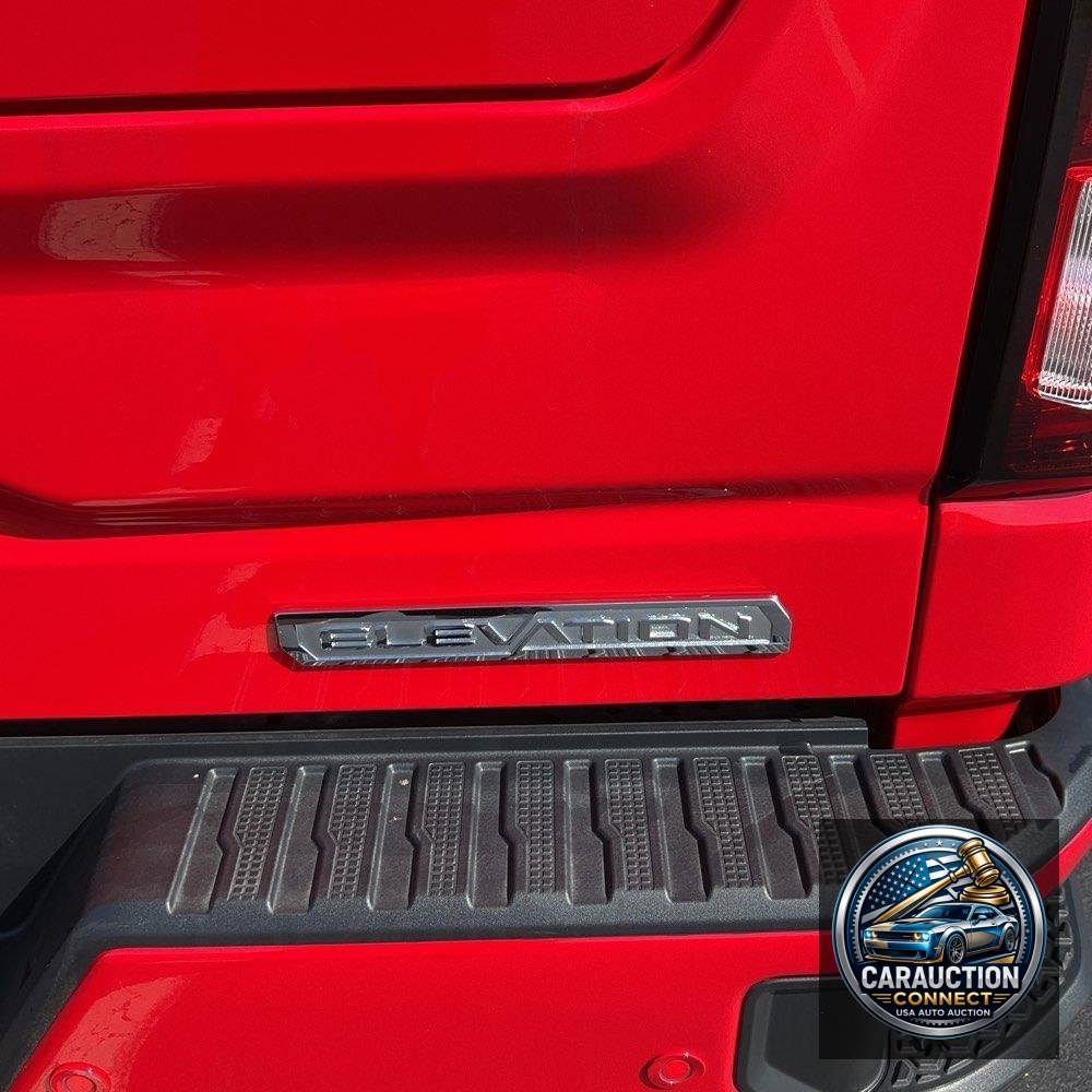 2025 GMC Sierra 1500 Elevation