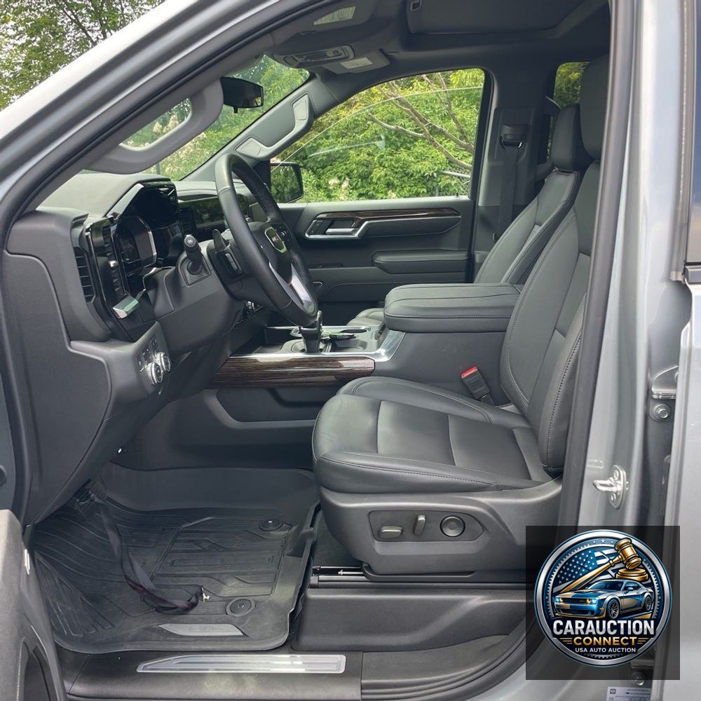 2025 GMC Sierra 1500 Elevation
