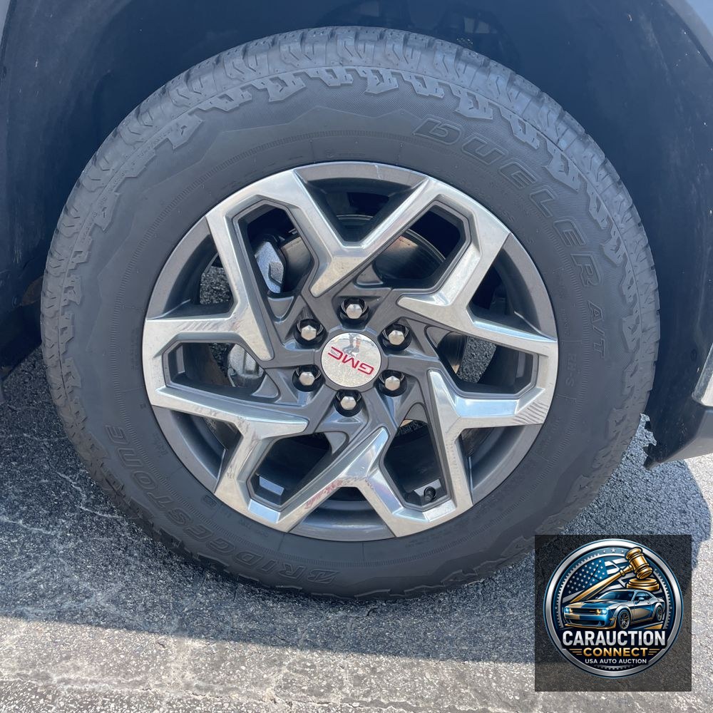 2024 GMC Sierra 1500 SLT