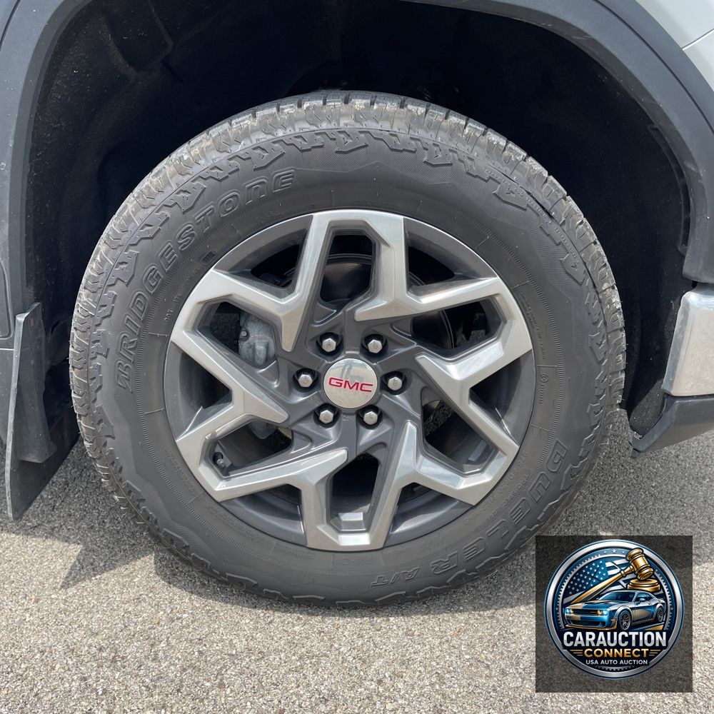 2024 GMC Sierra 1500 SLT