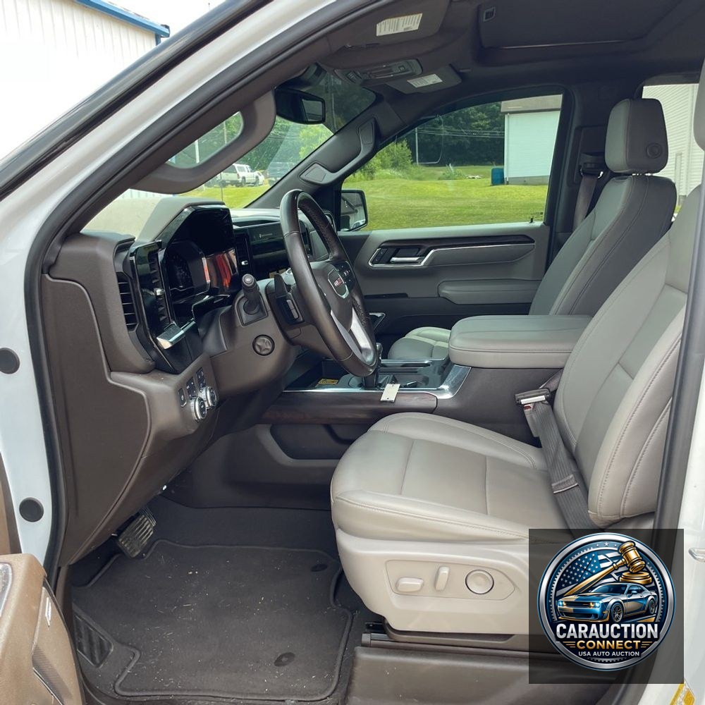 2024 GMC Sierra 1500 SLT