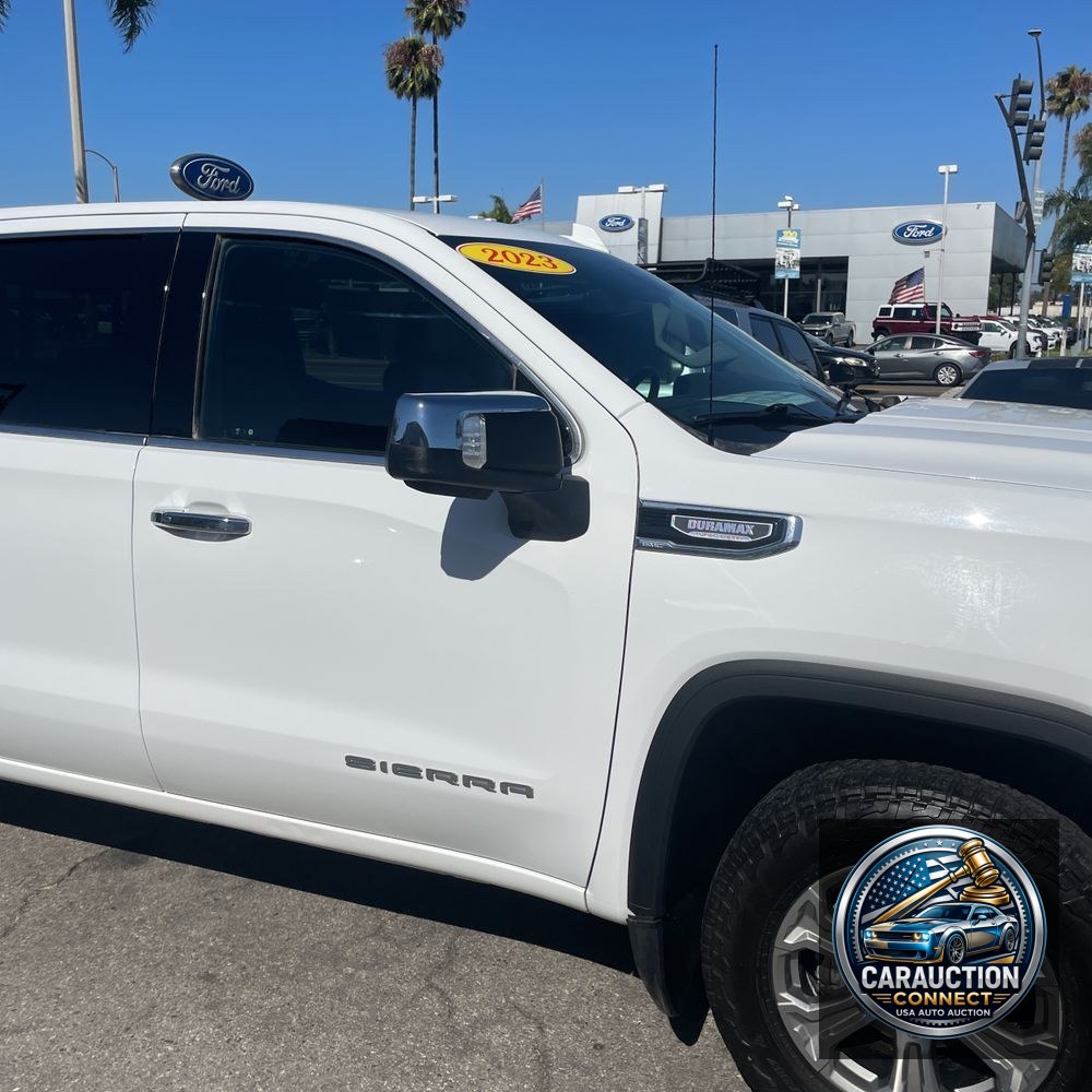 2023 GMC Sierra 1500 SLT