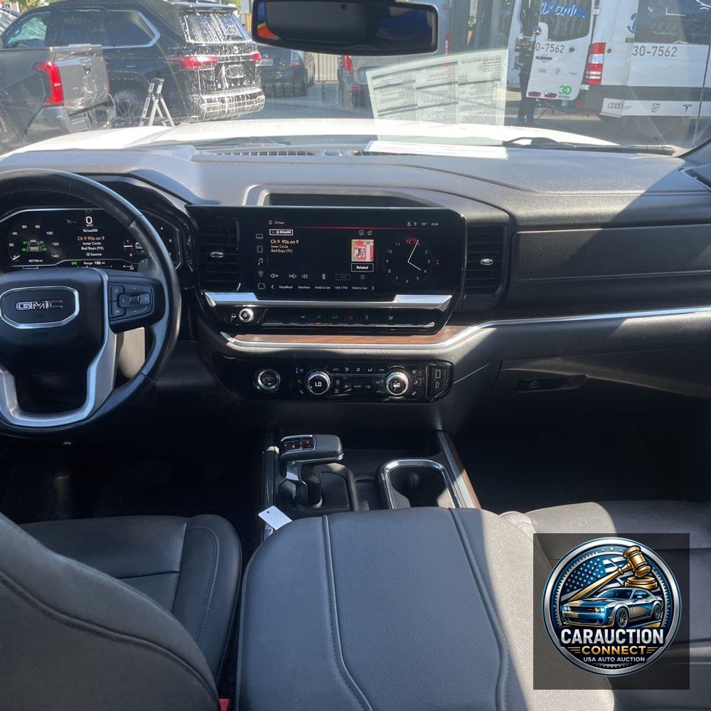 2023 GMC Sierra 1500 SLT