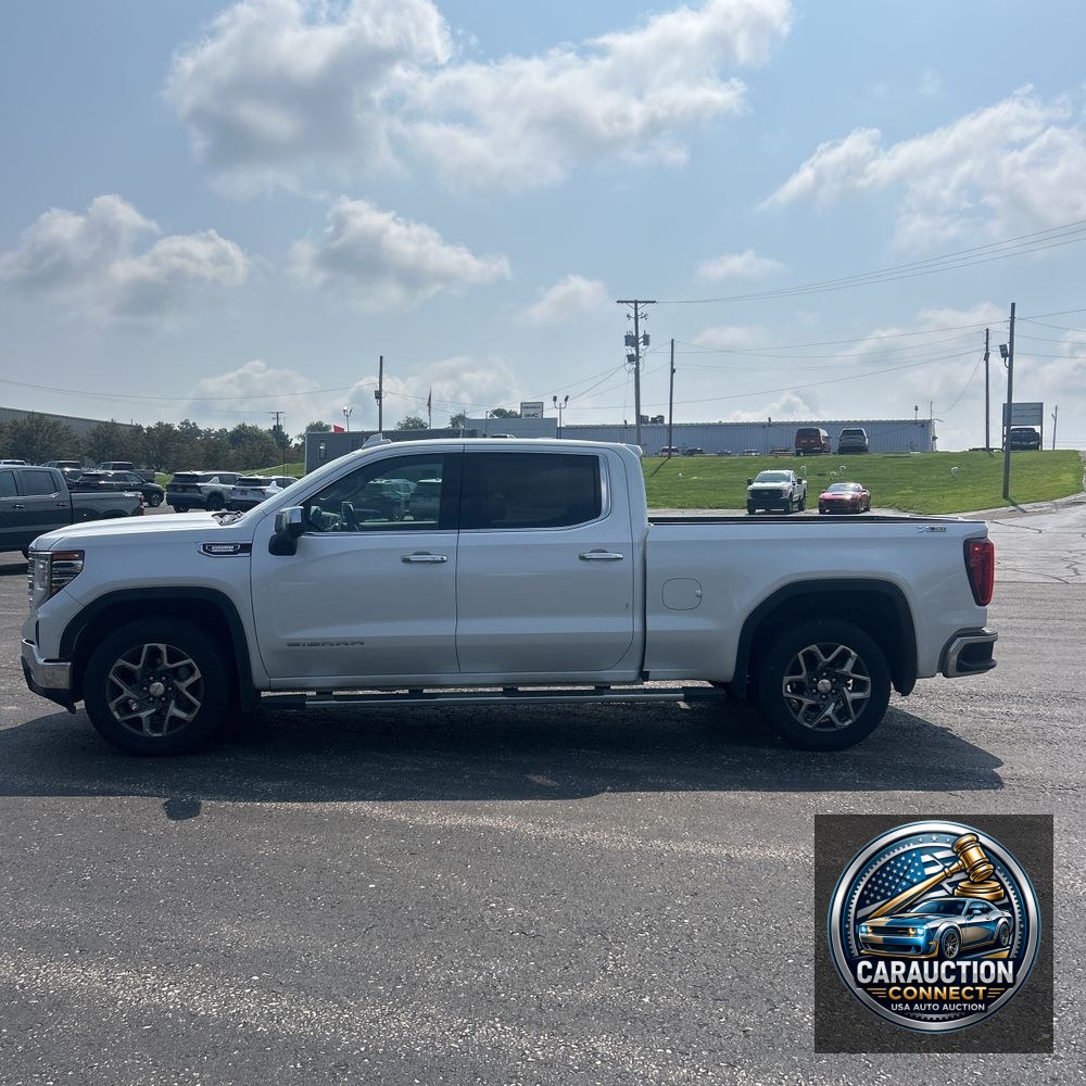 2024 GMC Sierra 1500 SLT