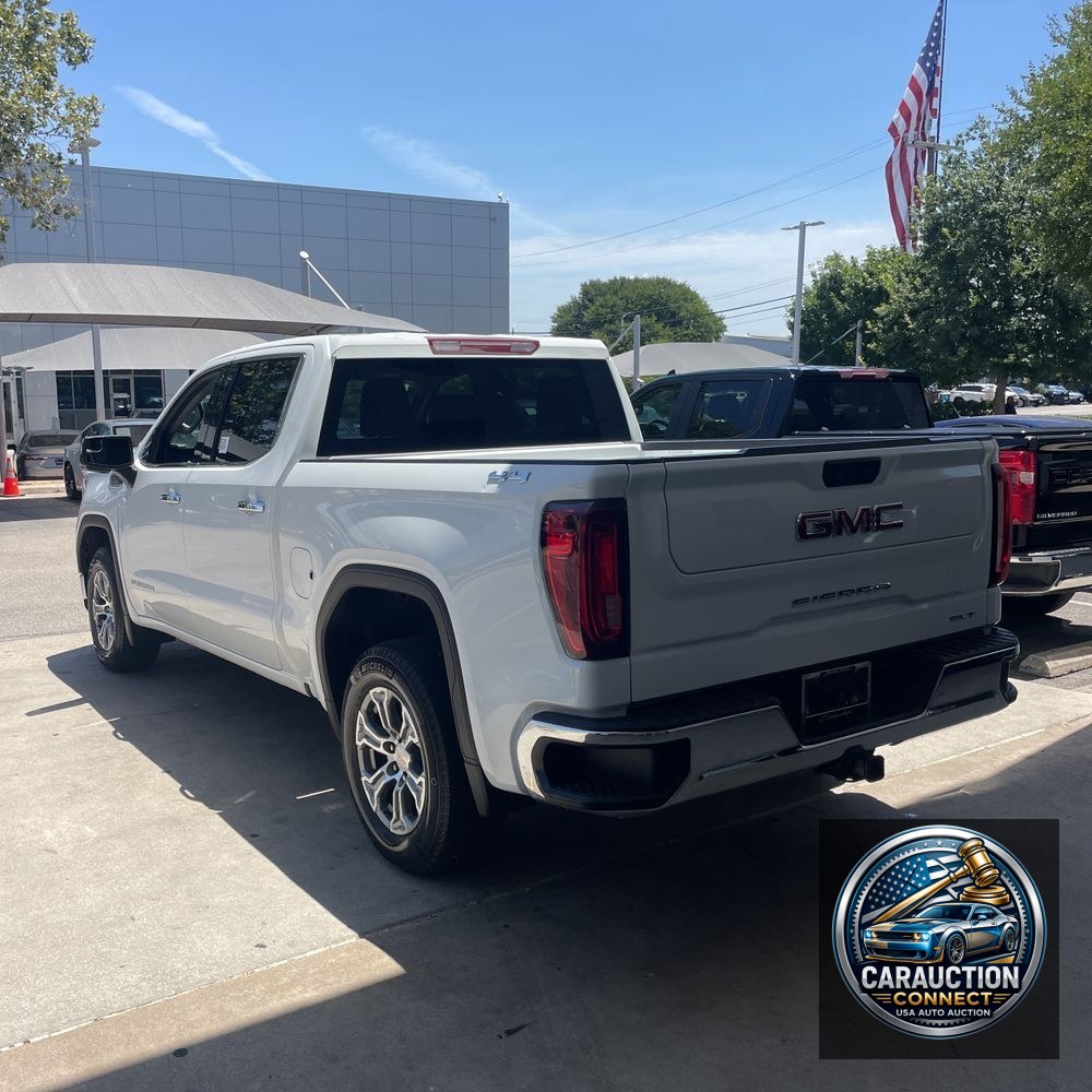 2024 GMC Sierra 1500 SLT