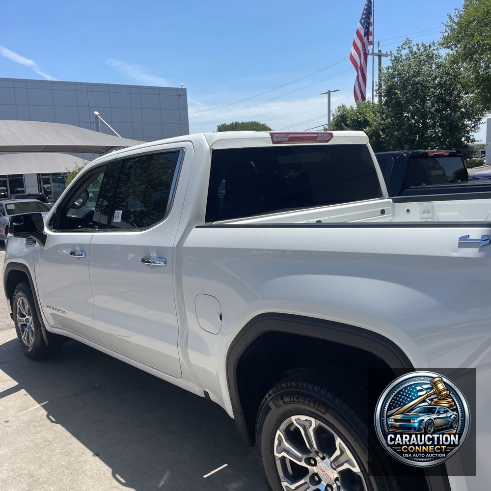 2024 GMC Sierra 1500 SLT