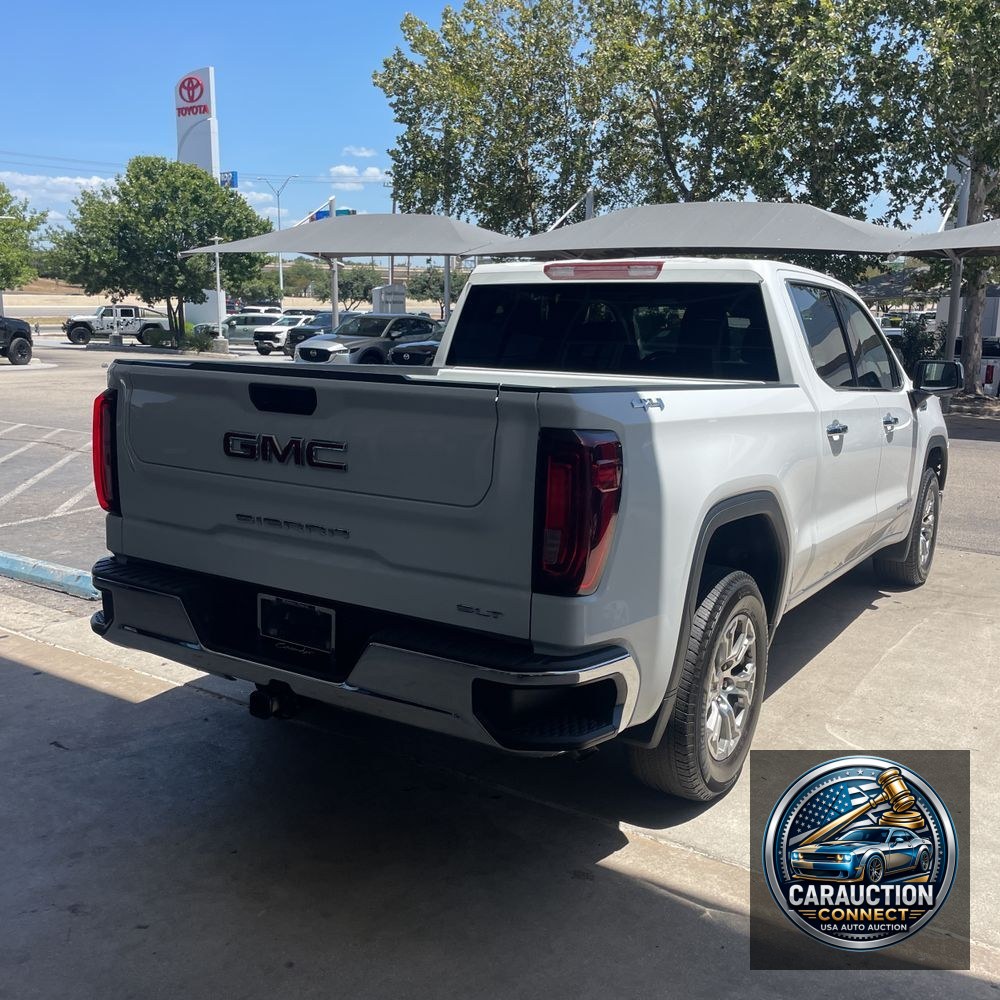 2024 GMC Sierra 1500 SLT