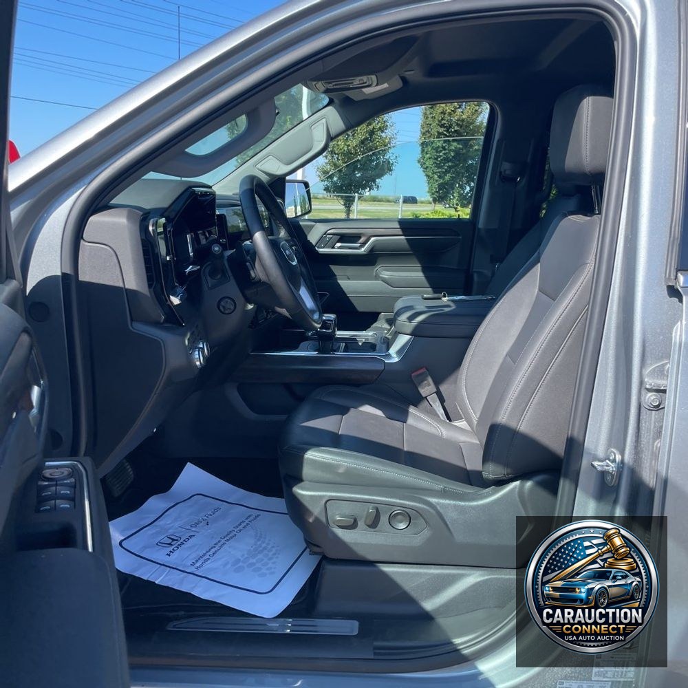 2024 GMC Sierra 1500 SLT