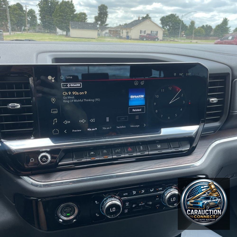 2023 GMC Sierra 1500 SLT