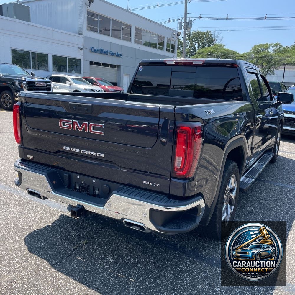 2022 GMC Sierra 1500 SLT
