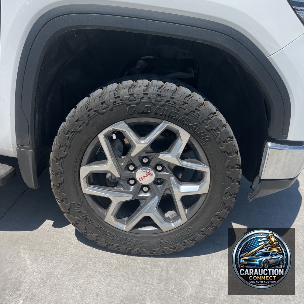 2024 GMC Sierra 1500 SLT