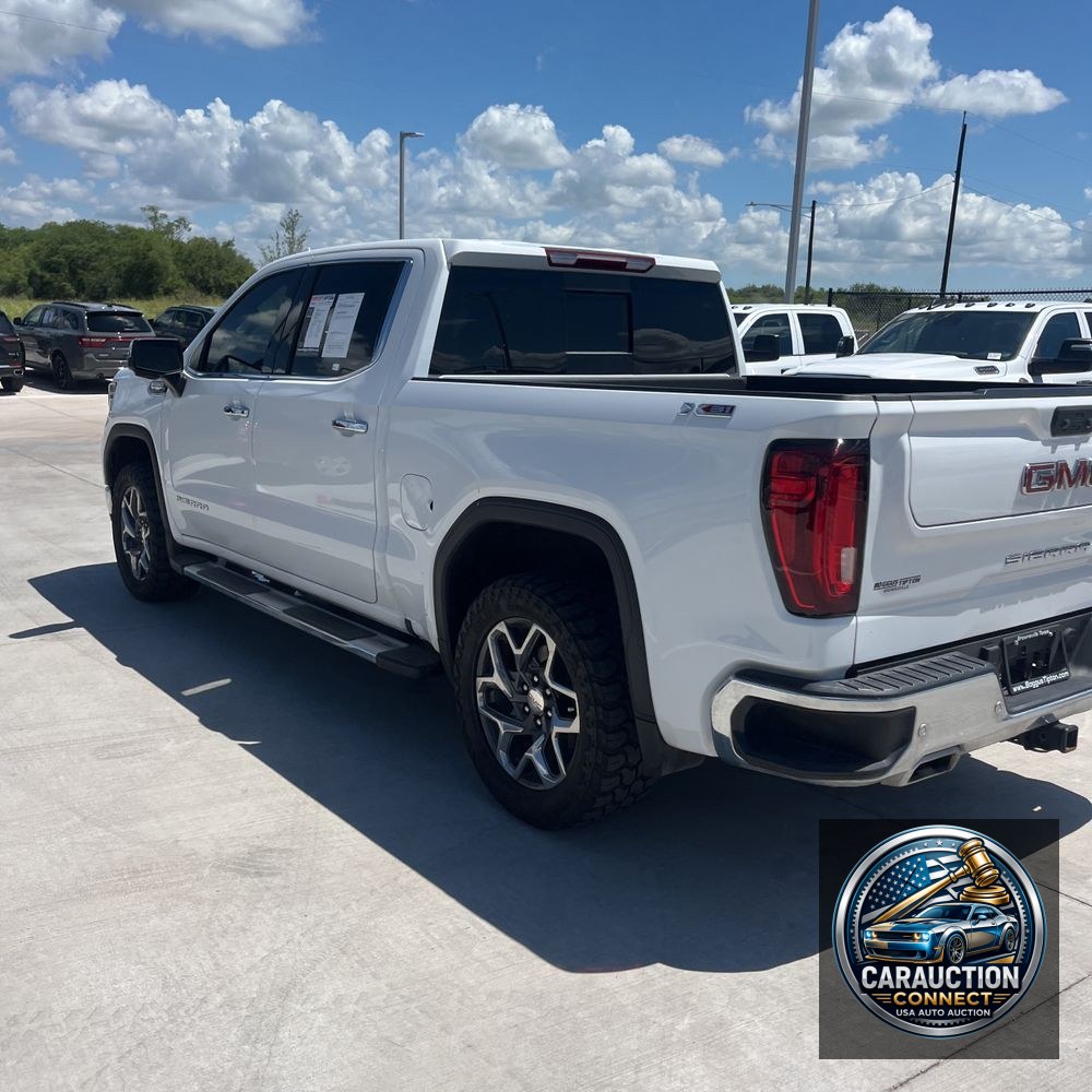 2024 GMC Sierra 1500 SLT