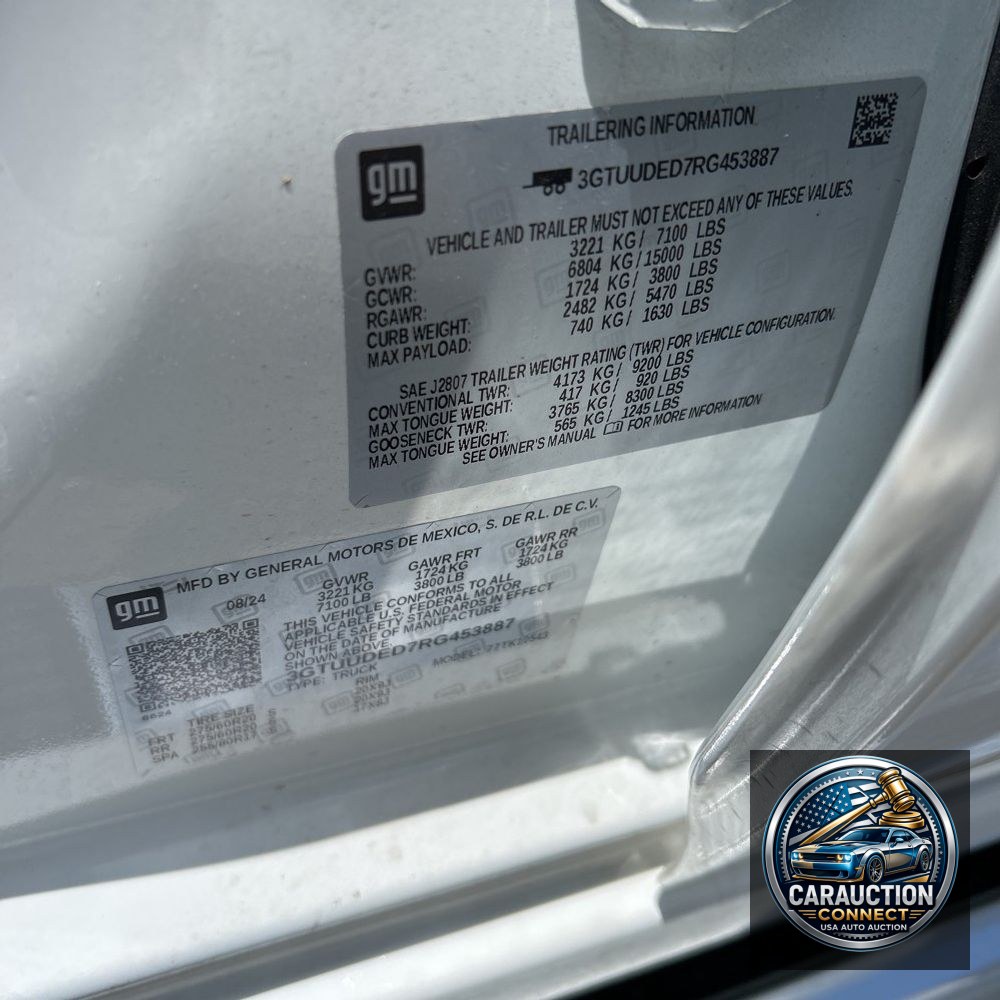 2024 GMC Sierra 1500 SLT