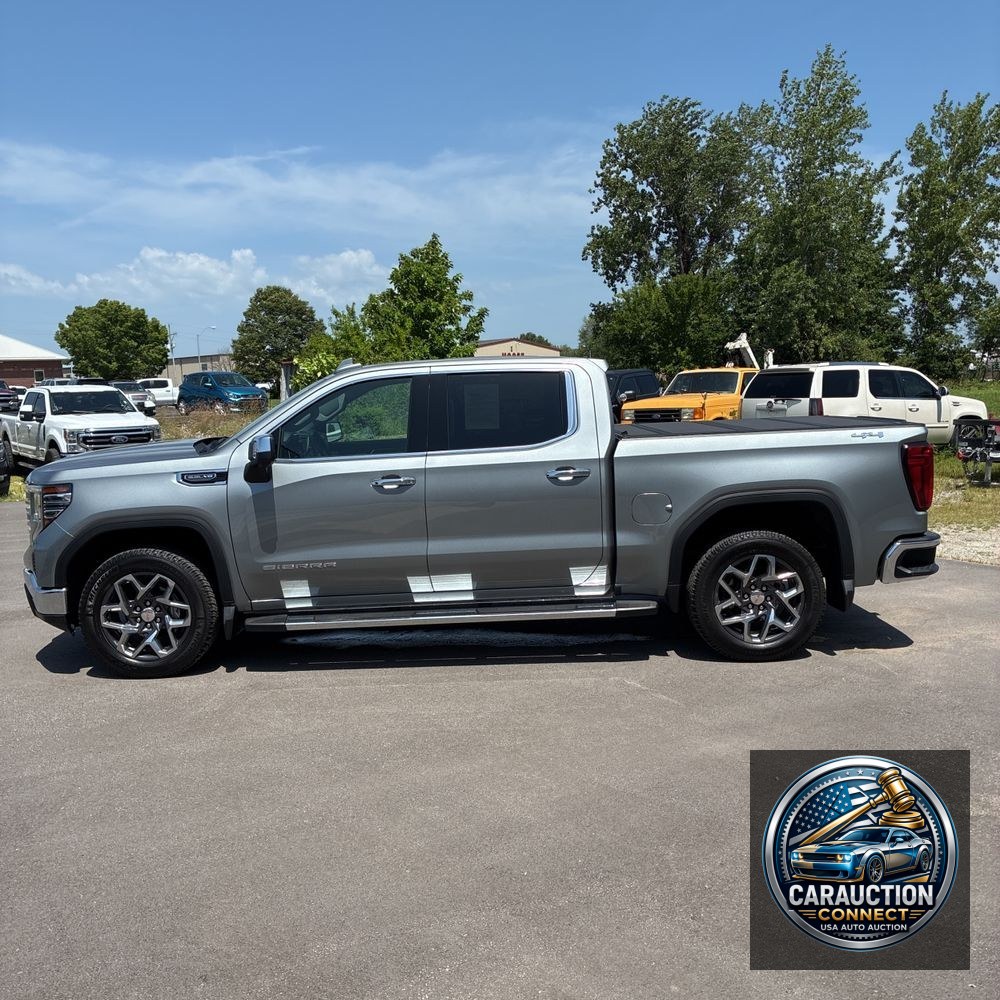 2025 GMC Sierra 1500 SLT