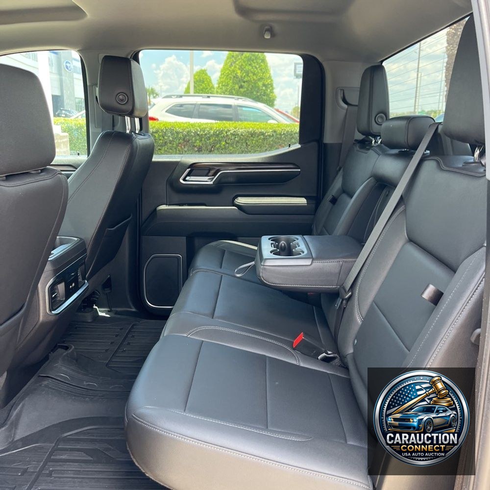 2023 GMC Sierra 1500 SLT