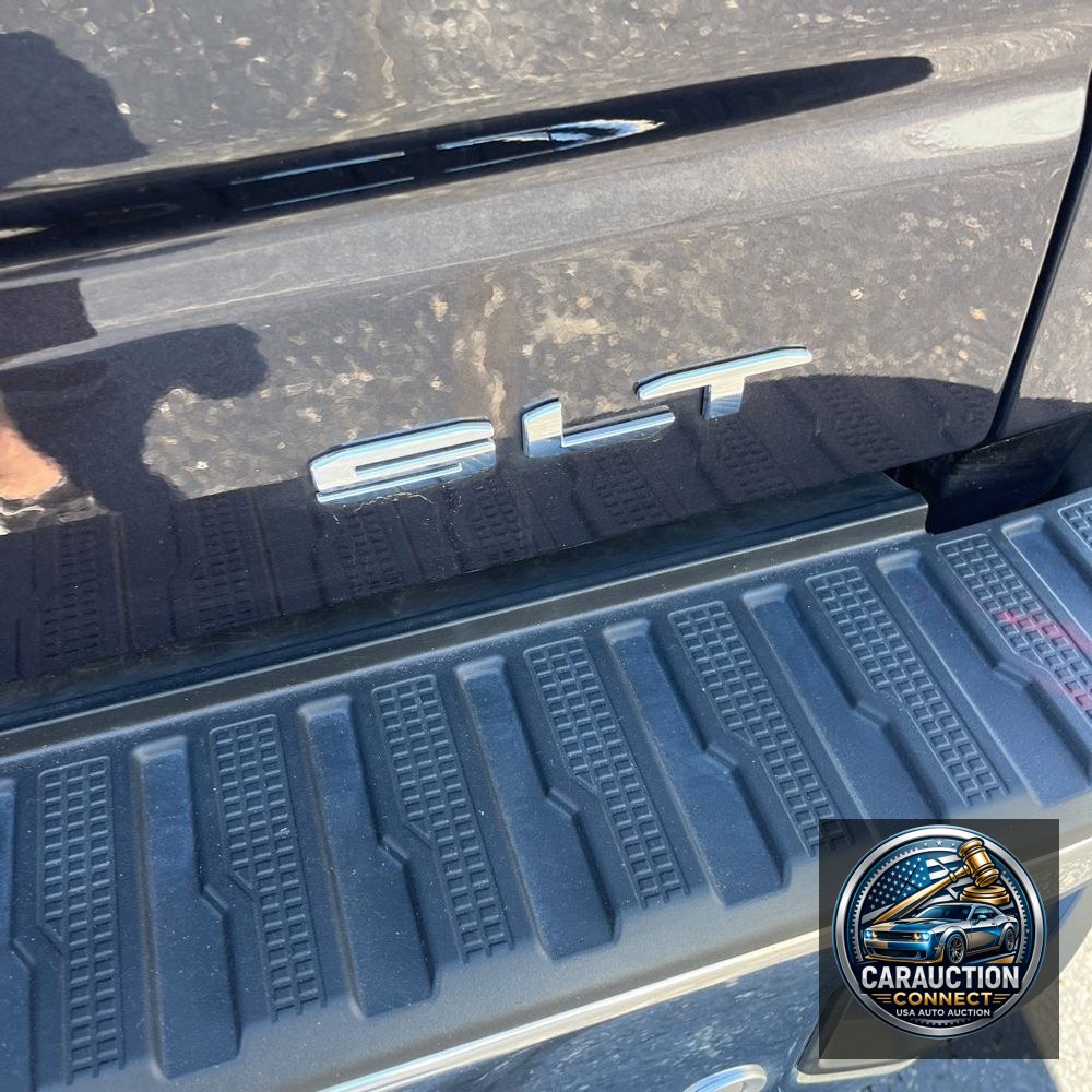 2022 GMC Sierra 1500 SLT