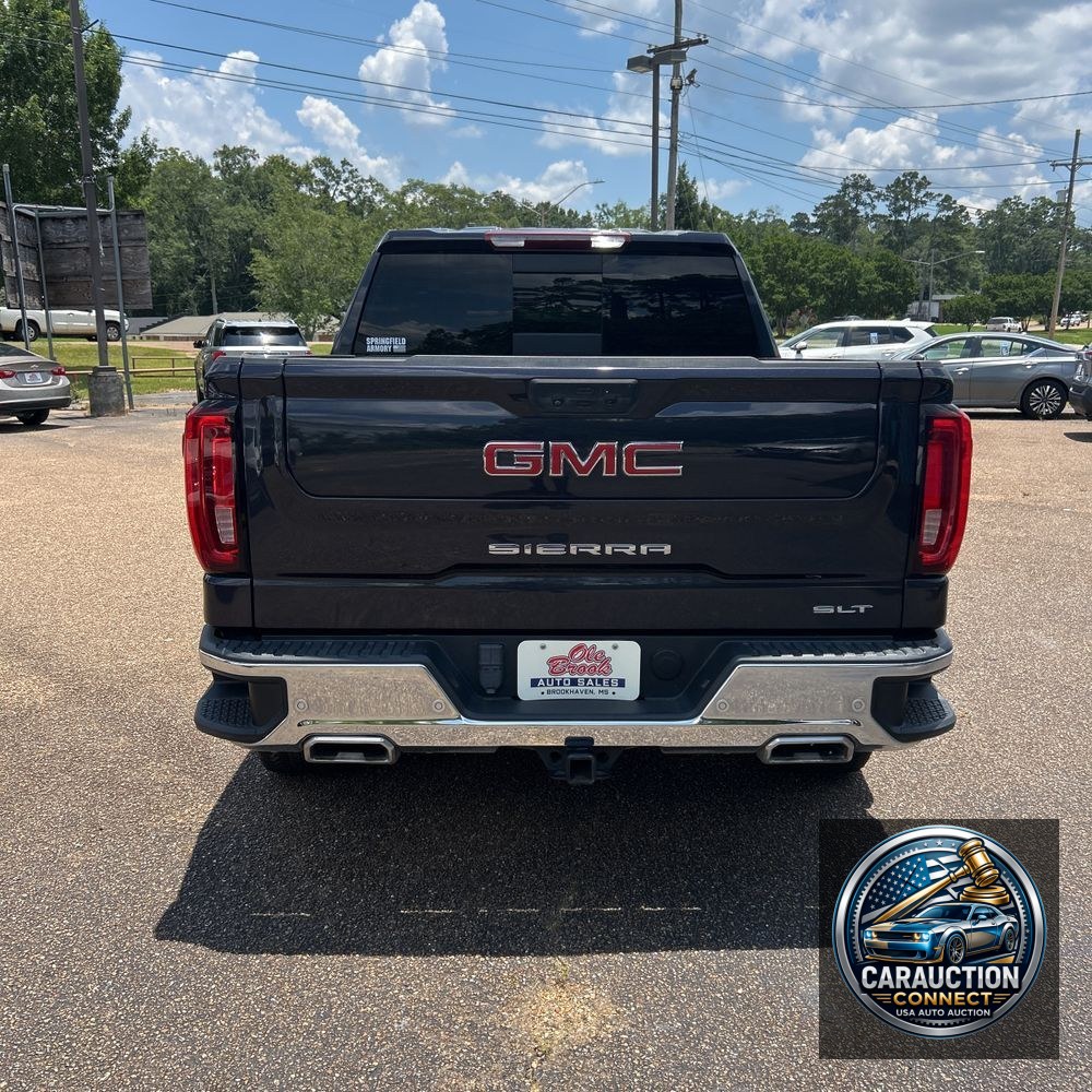 2022 GMC Sierra 1500 SLT
