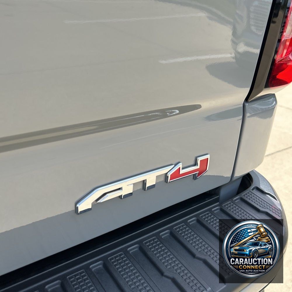 2024 GMC Sierra 1500 AT4