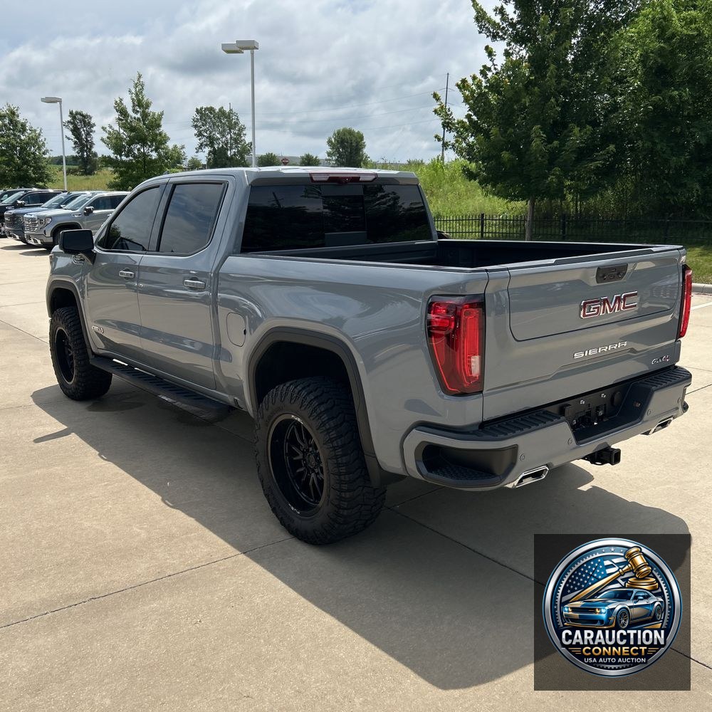 2024 GMC Sierra 1500 AT4