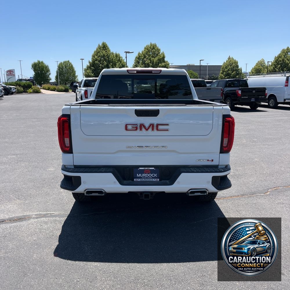 2024 GMC Sierra 1500 AT4