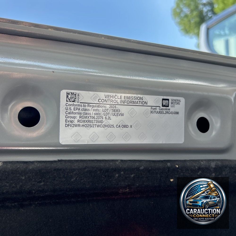 2024 GMC Sierra 1500 AT4