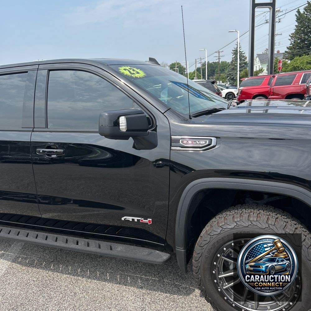 2023 GMC Sierra 1500 AT4