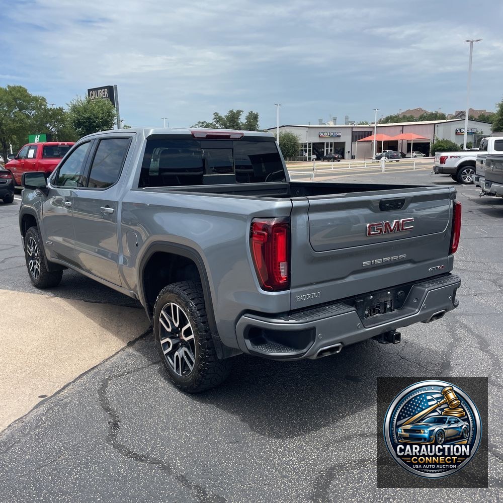 2024 GMC Sierra 1500 AT4