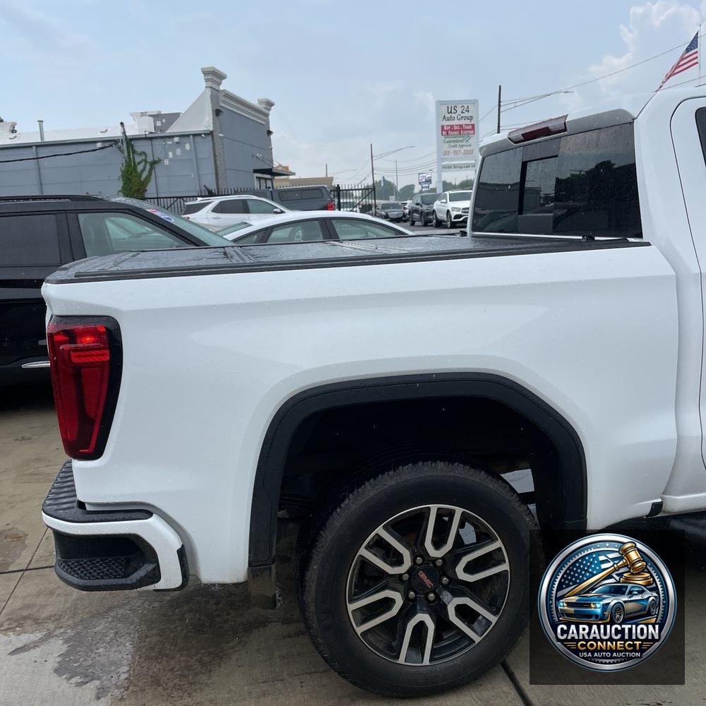 2023 GMC Sierra 1500 AT4