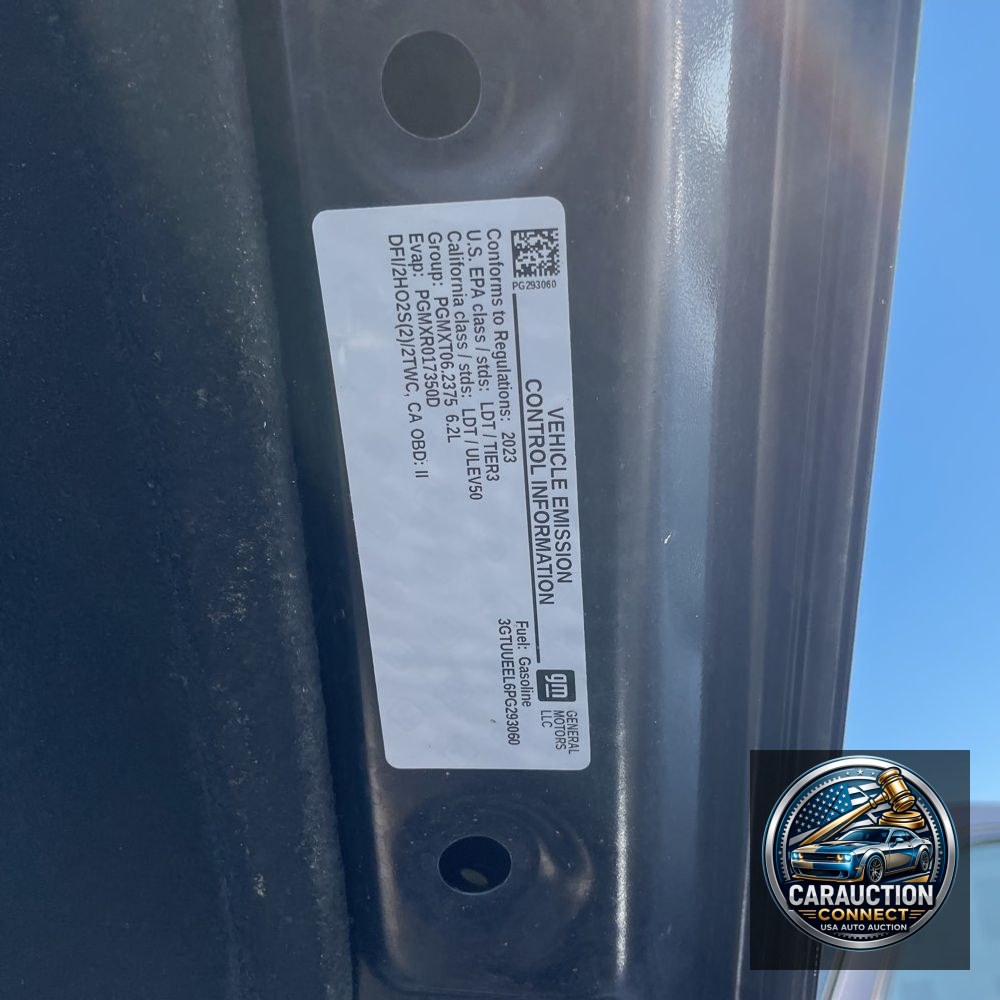 2023 GMC Sierra 1500 AT4