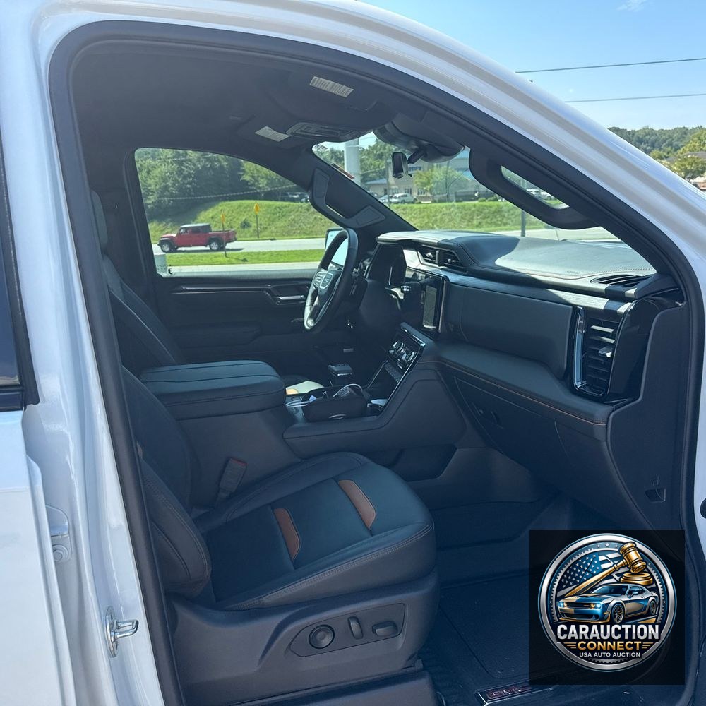 2025 GMC Sierra 1500 AT4