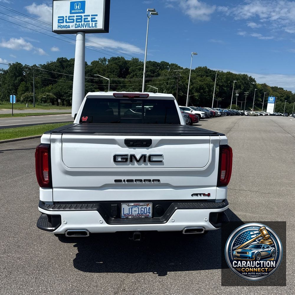 2025 GMC Sierra 1500 AT4