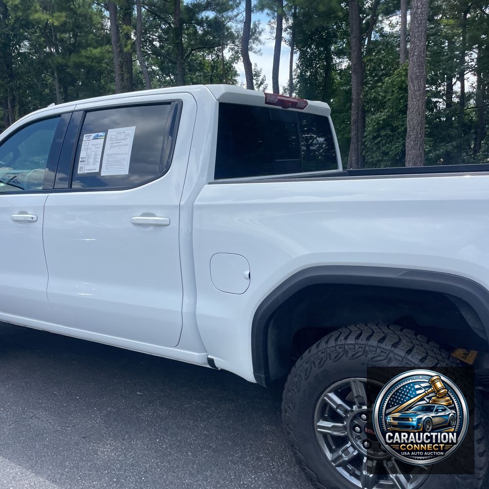2024 GMC Sierra 1500 AT4X