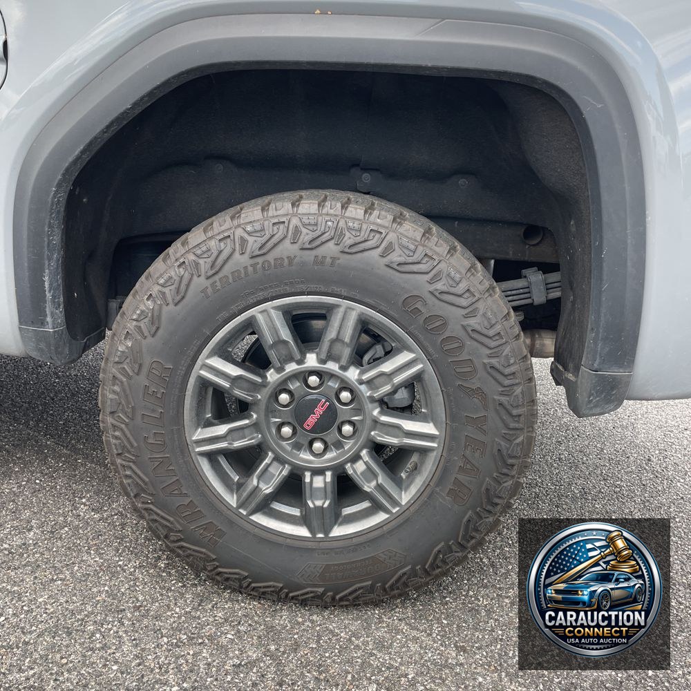 2024 GMC Sierra 1500 AT4X