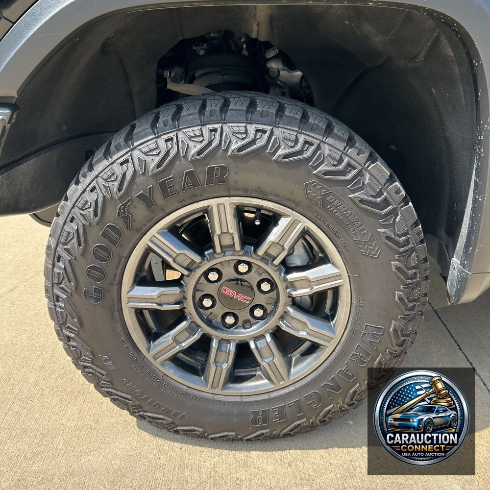 2025 GMC Sierra 1500 AT4X