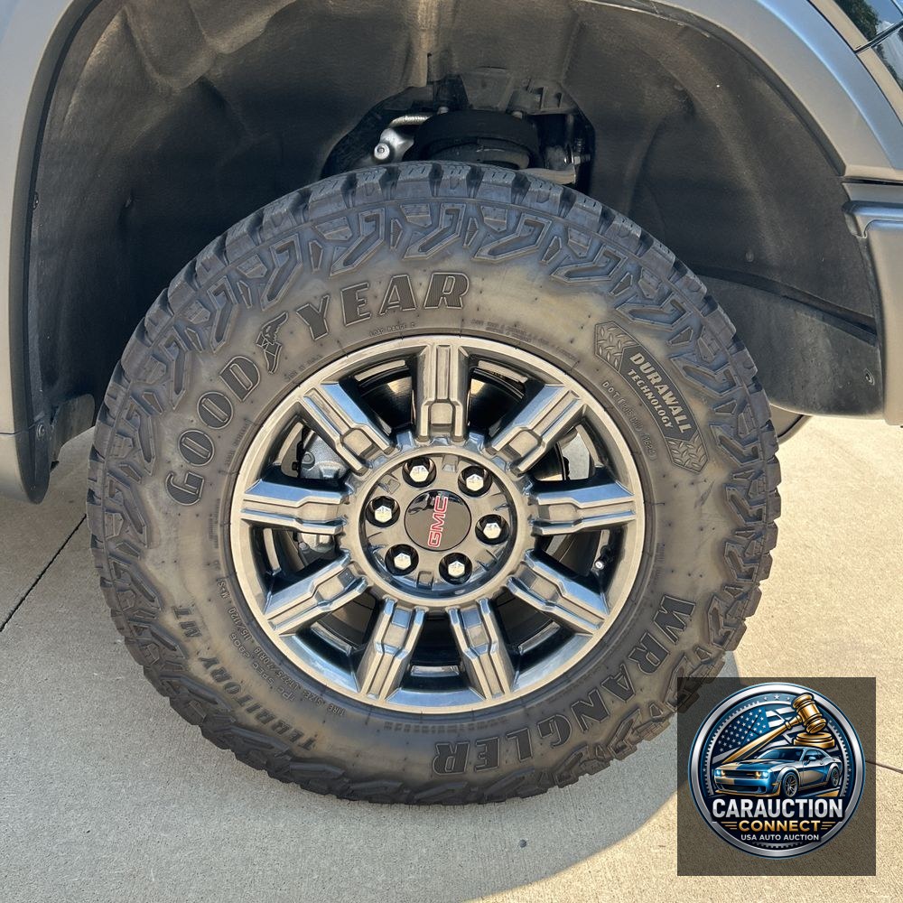 2025 GMC Sierra 1500 AT4X